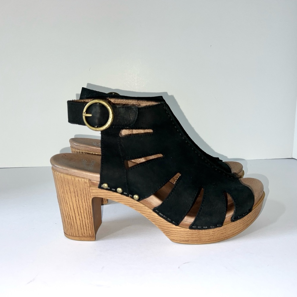 DANSKO DEMETRA BLACK BLOCK HEEL LEATHER SANDAL SIZE 38 or 7.5‎